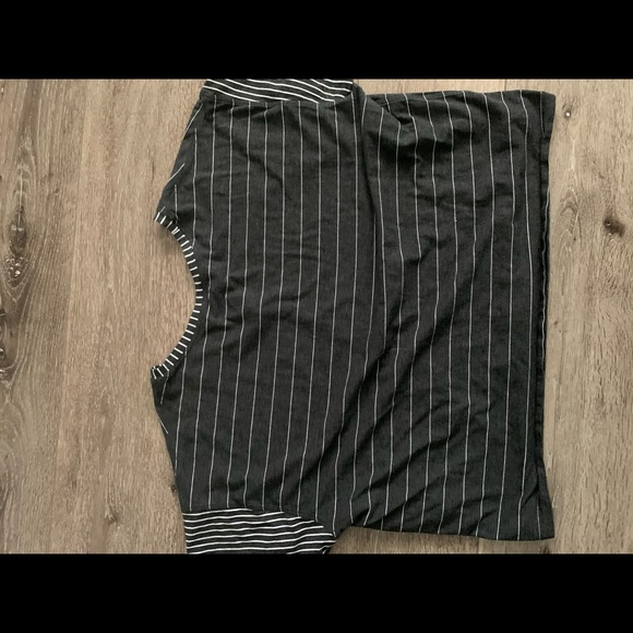 Lululemon crop top- size 10/L - Picture 4 of 5